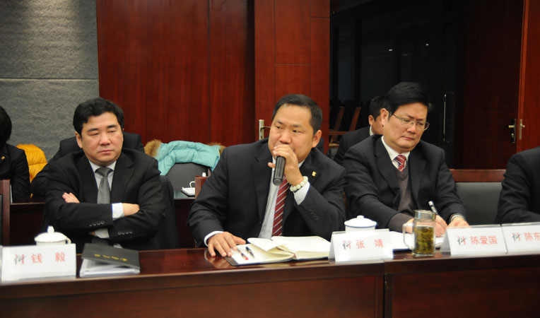 華億集團副總裁張靖發表講話